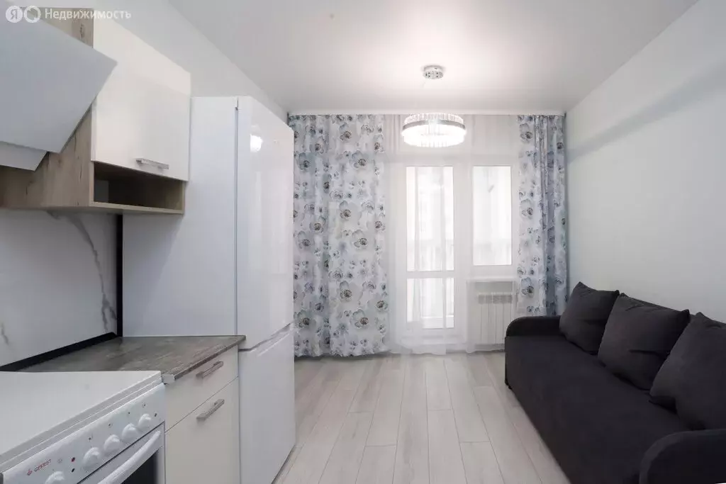 3-комнатная квартира: Иркутский муниципальный округ, рабочий посёлок ... - Фото 2