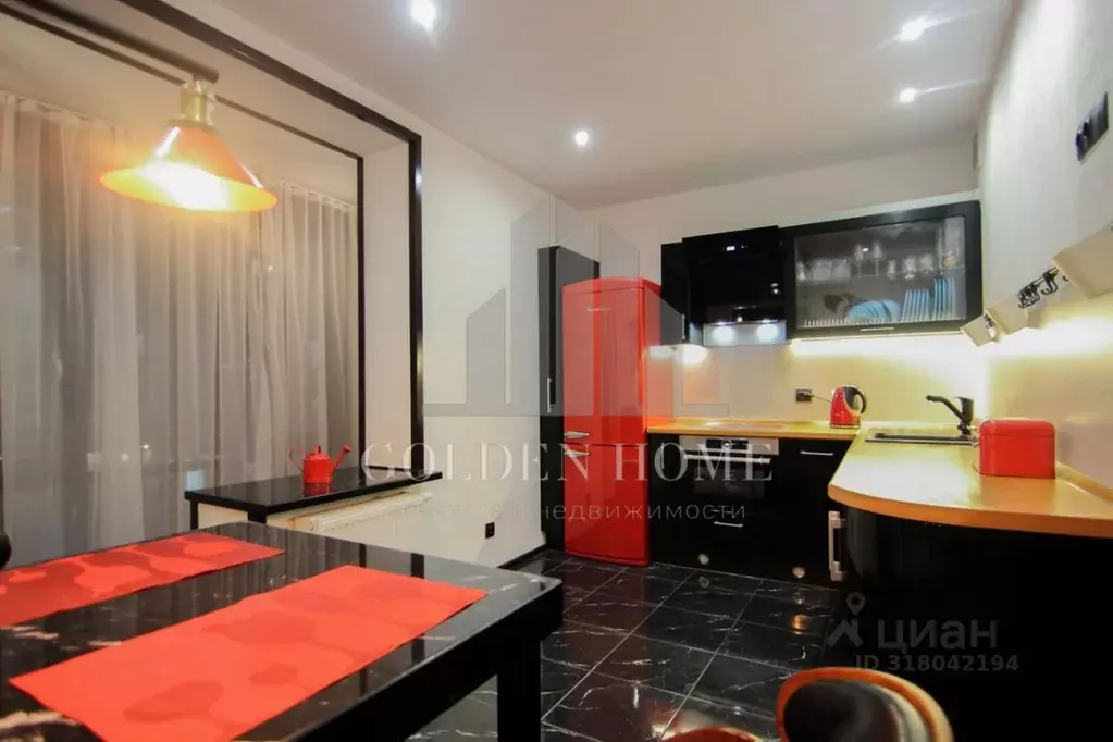 2-к кв. Санкт-Петербург Кременчугская ул., 19к3 (85.0 м) - Фото 1