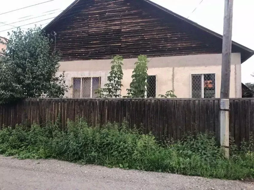 Дом в Курганская область, Курган пос. Ключи, ул. Светлая, 13 (150 м) - Фото 0