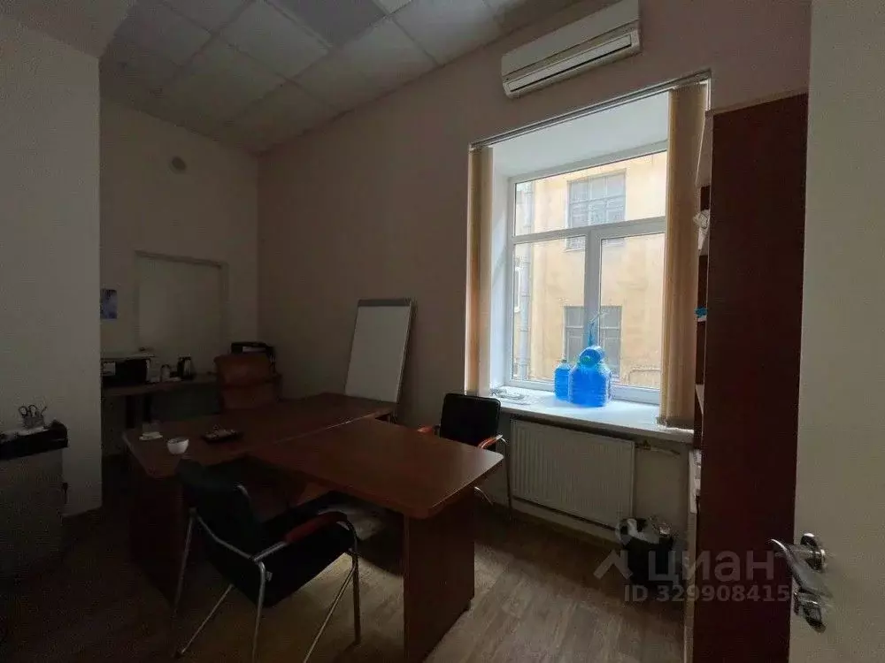 Офис в Санкт-Петербург Малоохтинский просп., 8 (107 м) - Фото 1