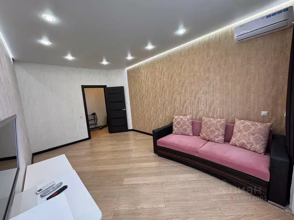 1-к кв. Омская область, Омск ул. Перелета, 32 (40.0 м) - Фото 1