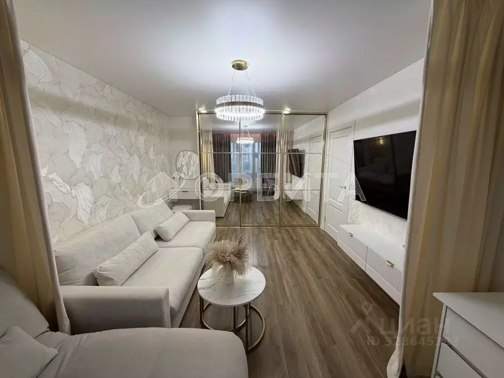 1-к кв. Тюменская область, Тюмень ул. Монтажников, 42А (40.0 м) - Фото 2