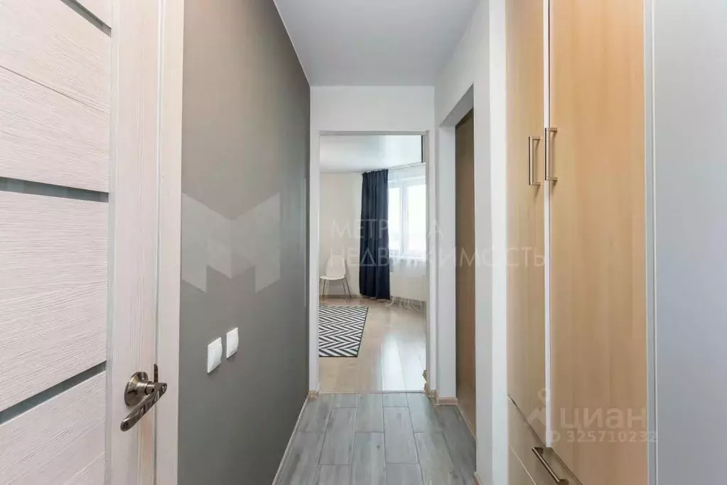 1-к кв. Тюменская область, Тюмень Ставропольская ул., 160 (40.0 м) - Фото 1