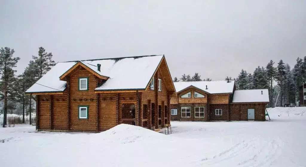 Дом в Карелия, Питкяранта 132 километр автодороги Олонец-Сортавала ... - Фото 0