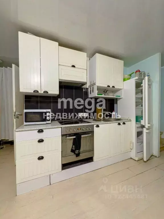 3-к кв. Башкортостан, Уфа ул. Азналинская, 10 (65.3 м) - Фото 0
