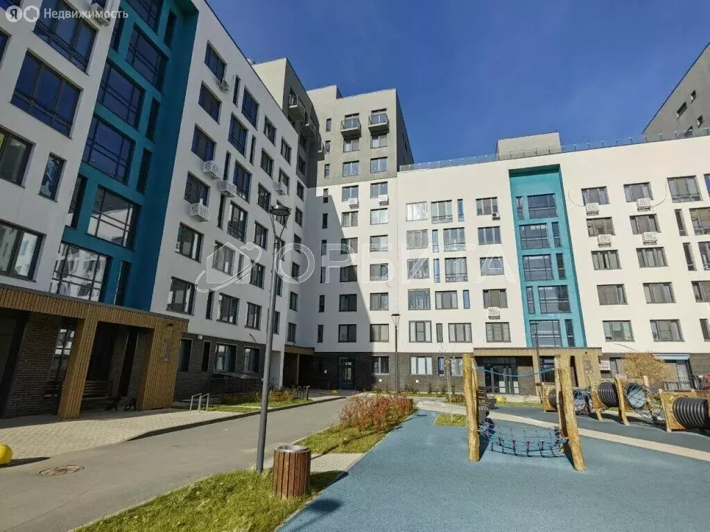 3-комнатная квартира: Тюмень, улица Павла Никольского, 10 (97.4 м) - Фото 0