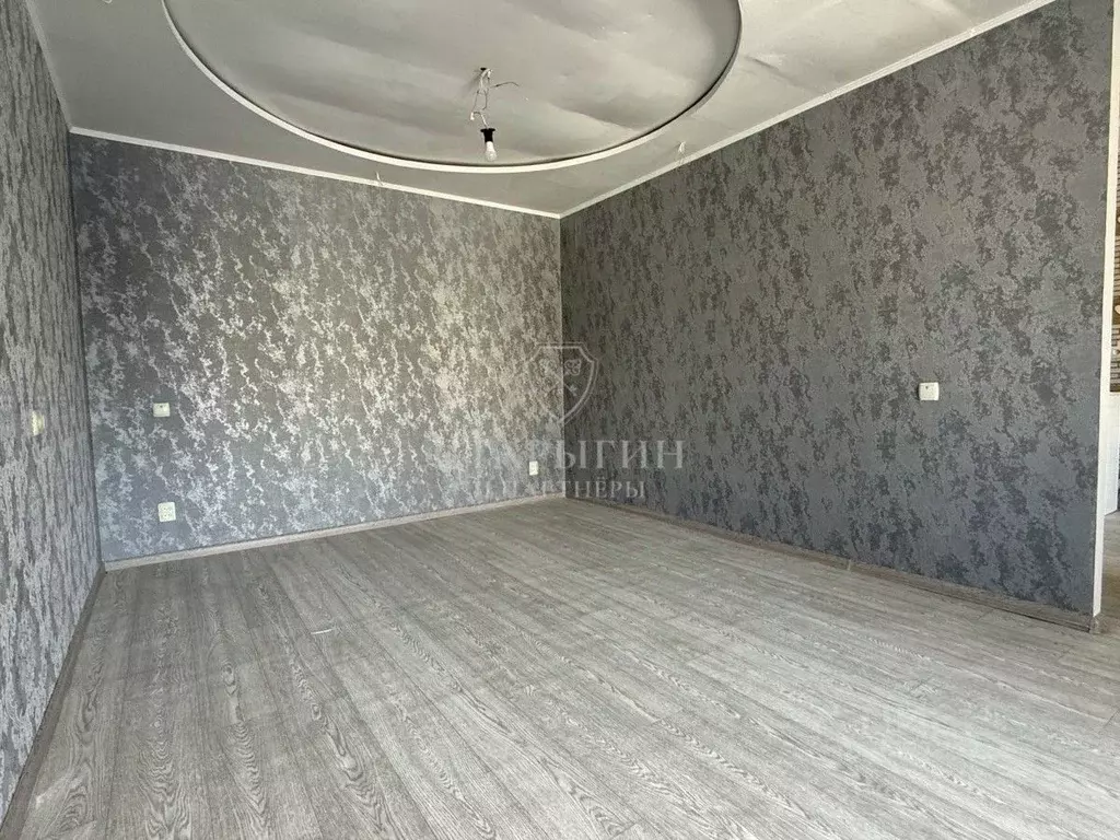 2-к кв. Самарская область, Тольятти ул. Лизы Чайкиной, 79 (44.2 м) - Фото 1