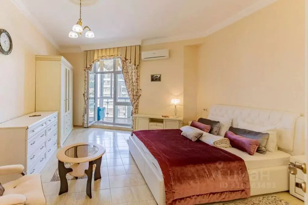 2-к кв. Краснодарский край, Геленджик Красногвардейская ул., 38АлитА ... - Фото 1