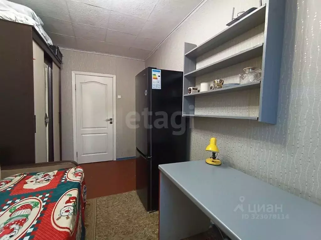 Комната Санкт-Петербург 3-й Рабфаковский пер., 12К4 (9.8 м) - Фото 1