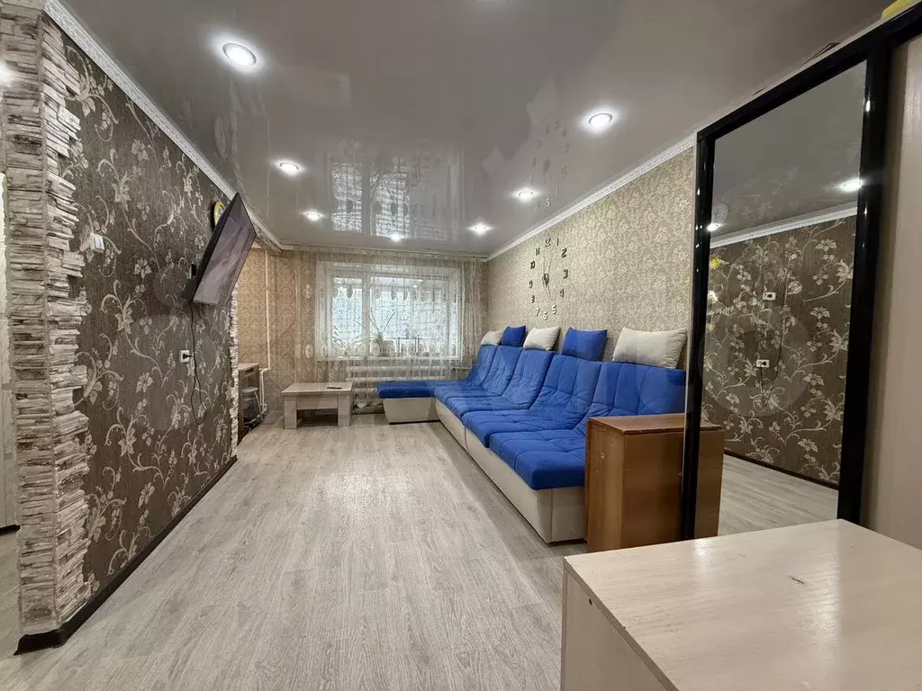 2-к. квартира, 46 м, 1/5 эт. - Фото 0