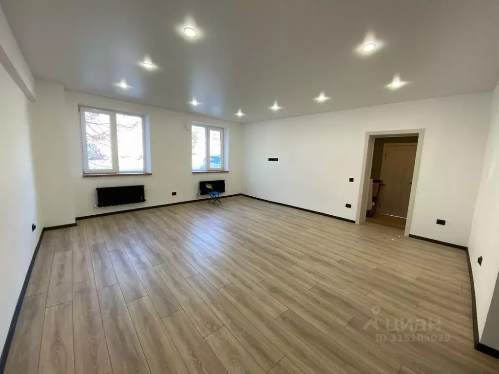 Офис в Краснодарский край, Геленджик Новороссийская ул., 166Д (172 м) - Фото 1