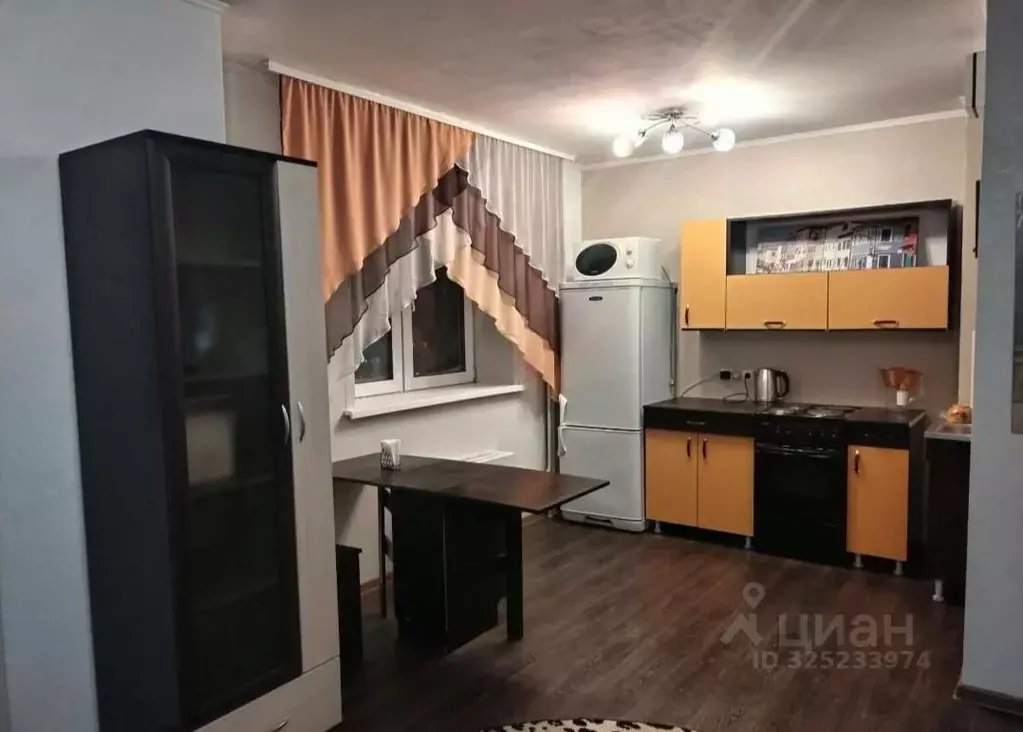 1-к кв. Красноярский край, Красноярск ул. Любы Шевцовой, 88 (33.0 м) - Фото 1