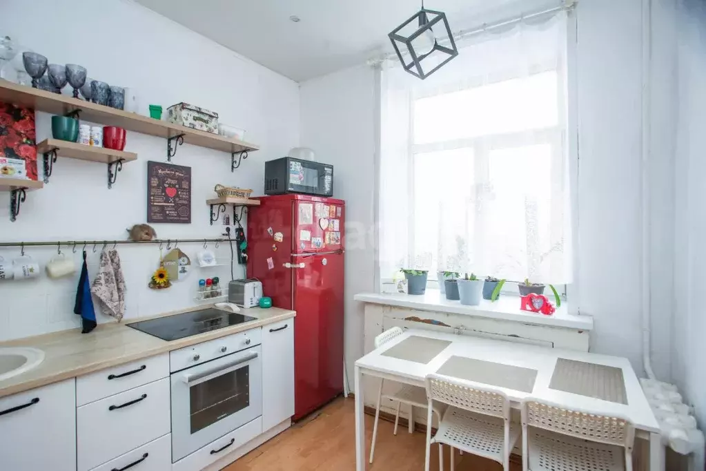 3-к кв. Кемеровская область, Кемерово Гурьевская ул., 14 (70.6 м) - Фото 0