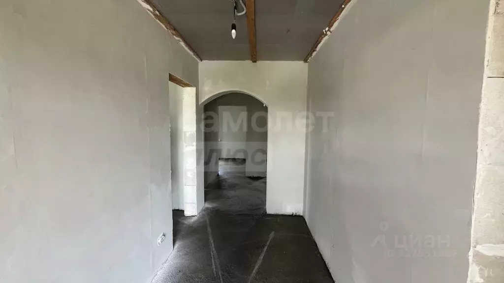 Дом в Оренбургская область, пос. Саракташ бул. Комарова (105 м) - Фото 1