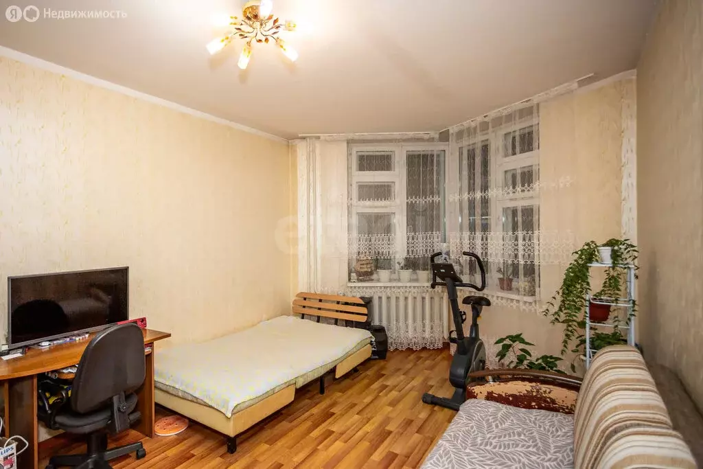 1-комнатная квартира: Набережные Челны, улица Ахметшина, 120 (42.1 м) - Фото 2