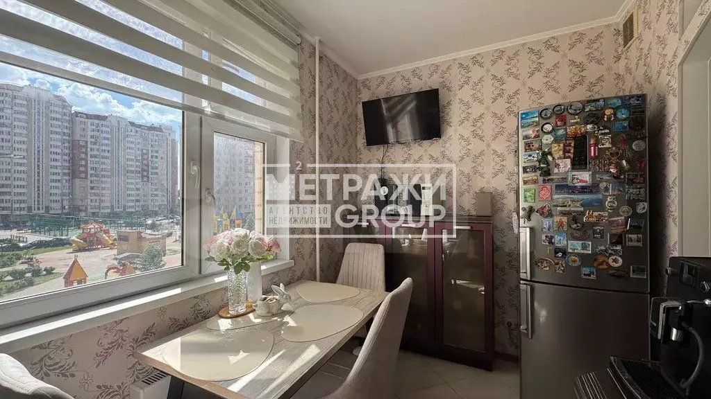 1-к. квартира, 37,7 м, 3/17 эт. - Фото 0