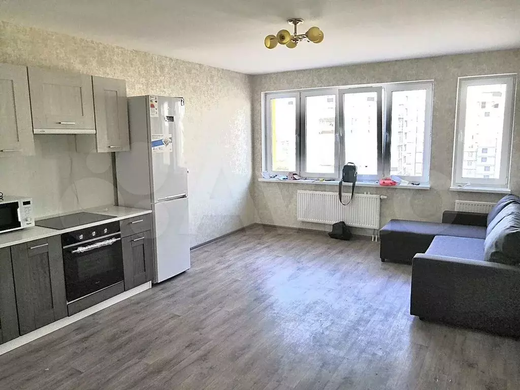 3-к. квартира, 80 м, 9/10 эт. - Фото 1