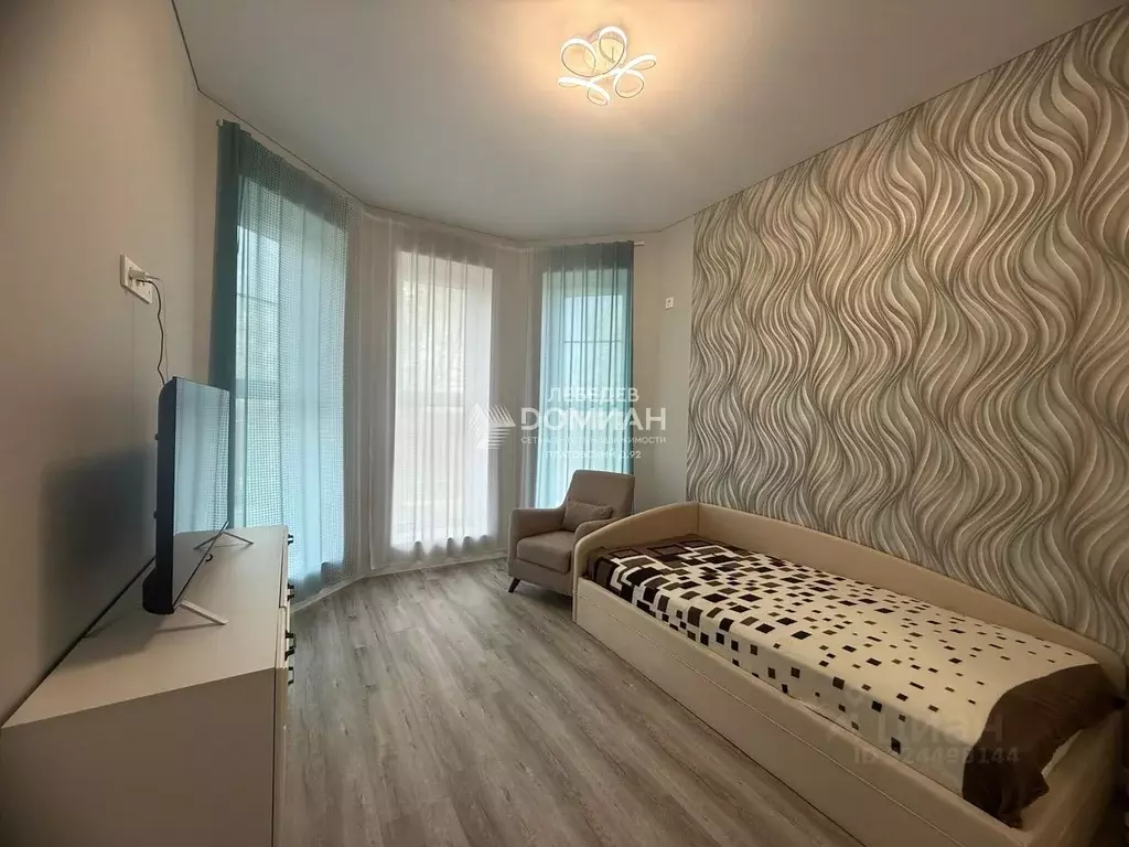 Дом в Ростовская область, Новочеркасск Железнодорожная ул., 403А (202 ... - Фото 1