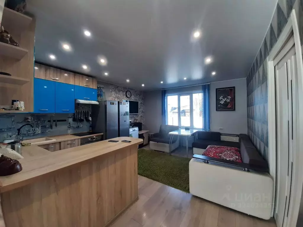 Дом в Кемеровская область, Промышленная пгт пер. Набережный, 3 (165 м) - Фото 1