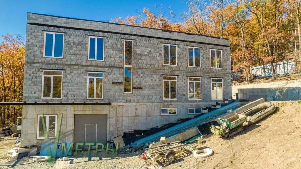 Дом в Приморский край, Владивосток Уютная ул., 2А (600 м) - Фото 0