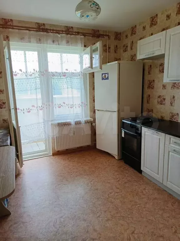 1-к. квартира, 37 м, 5/10 эт. - Фото 1
