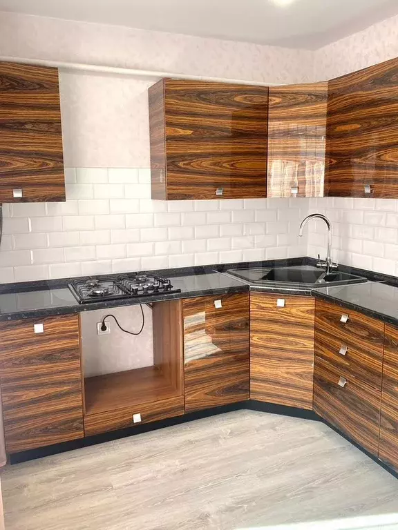 1-к. квартира, 40 м, 2/9 эт. - Фото 1