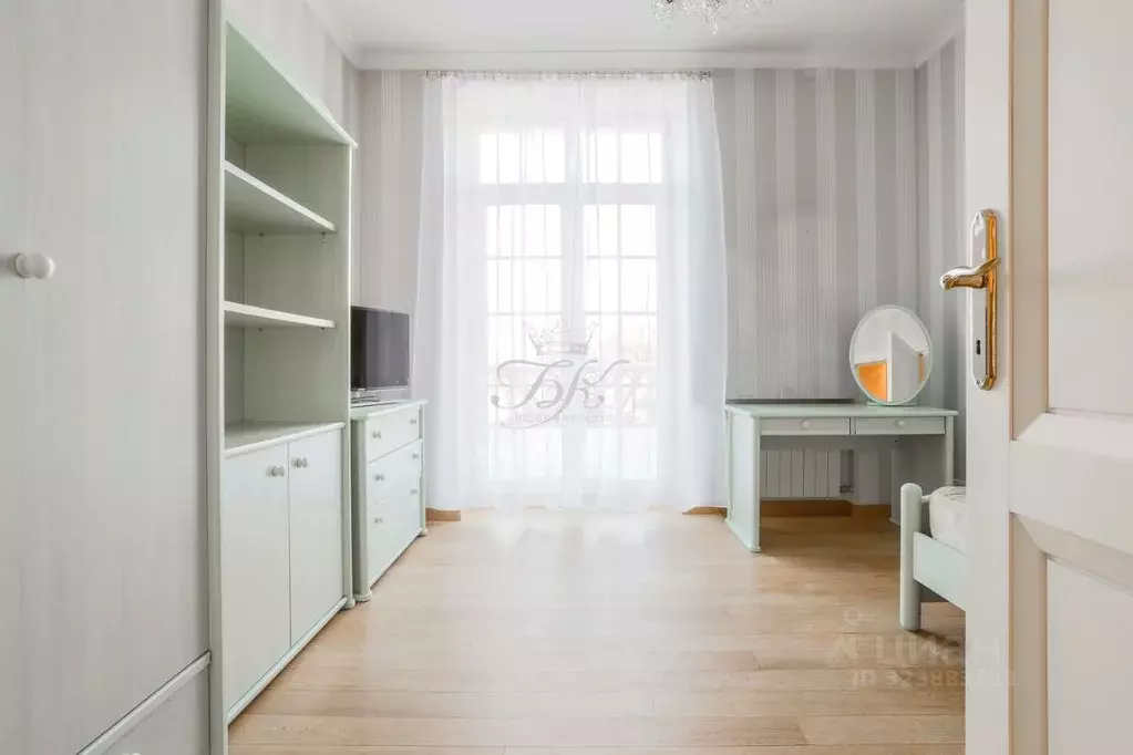 3-к кв. Новосибирская область, Новосибирск ул. Державина, 5 (82.0 м) - Фото 1