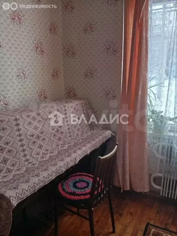 4-комнатная квартира: Белгород, улица Губкина, 25 (74 м) - Фото 0