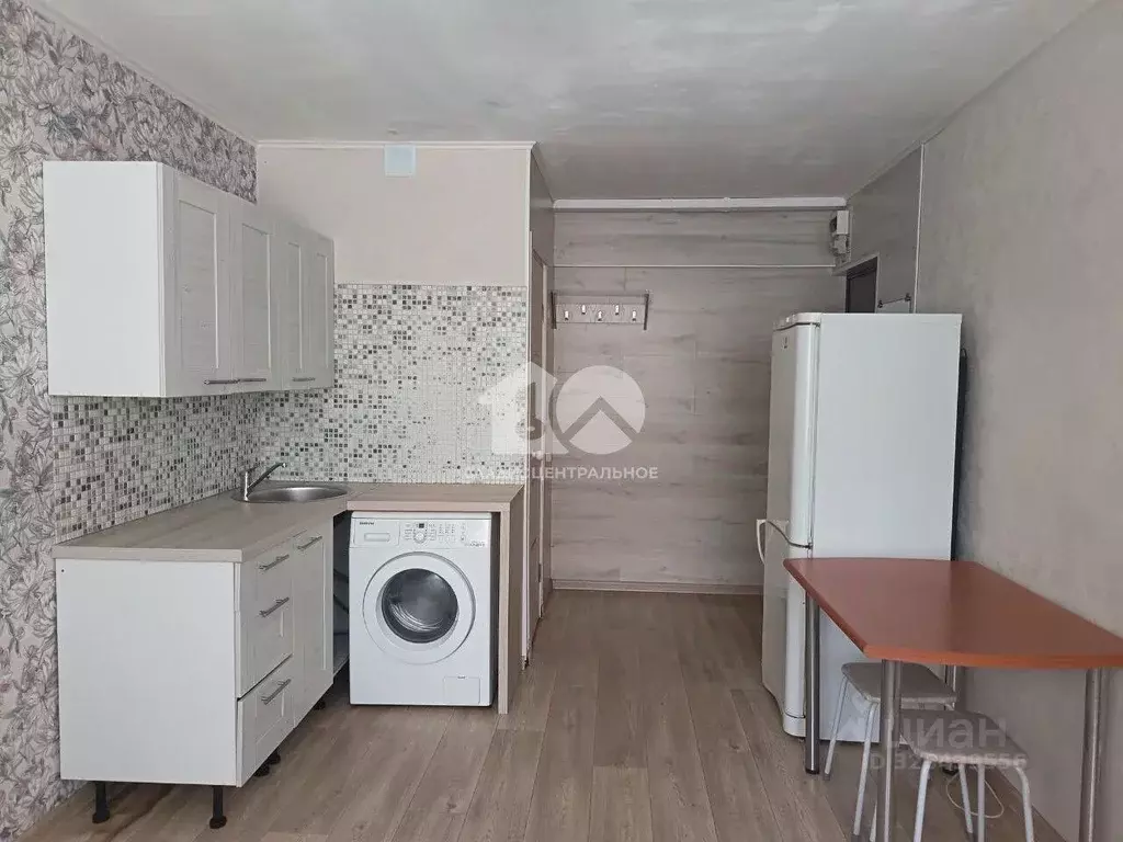 Студия Новосибирская область, Новосибирск ул. Гоголя, 188 (17.0 м) - Фото 1