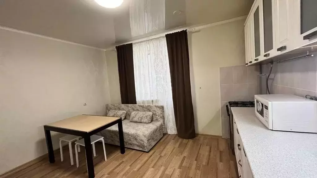 2-к кв. Татарстан, Казань ул. Салиха Батыева, 1 (53.0 м) - Фото 2