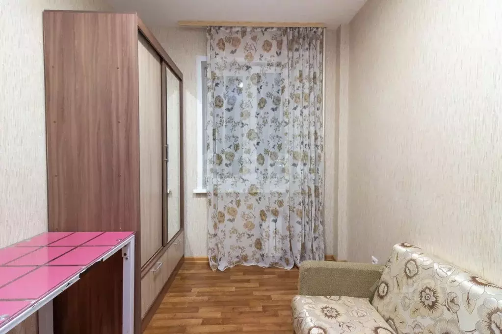 3-к кв. Красноярский край, Красноярск ул. Александра Матросова, 32 ... - Фото 1