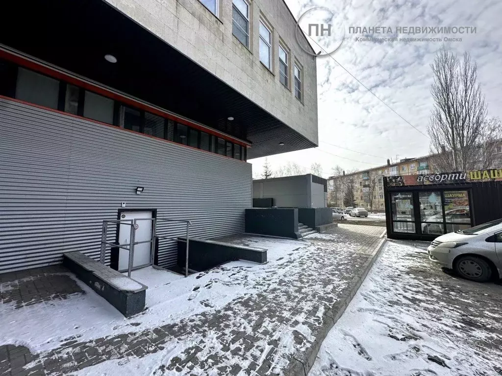 Помещение свободного назначения в Омская область, Омск просп. ... - Фото 0