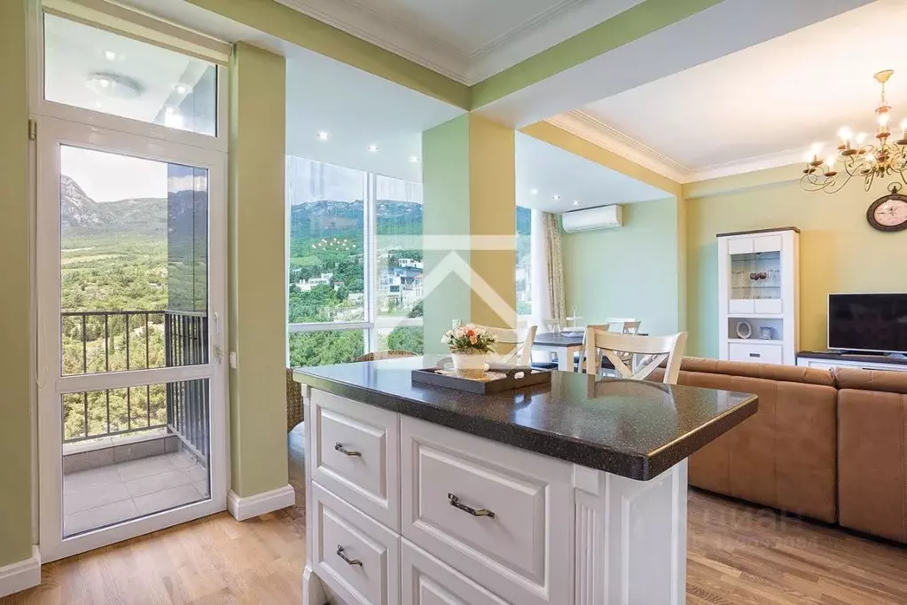 3-к кв. Крым, Ялта муниципальный округ, Гурзуф пгт ул. Ялтинская, 16 ... - Фото 1