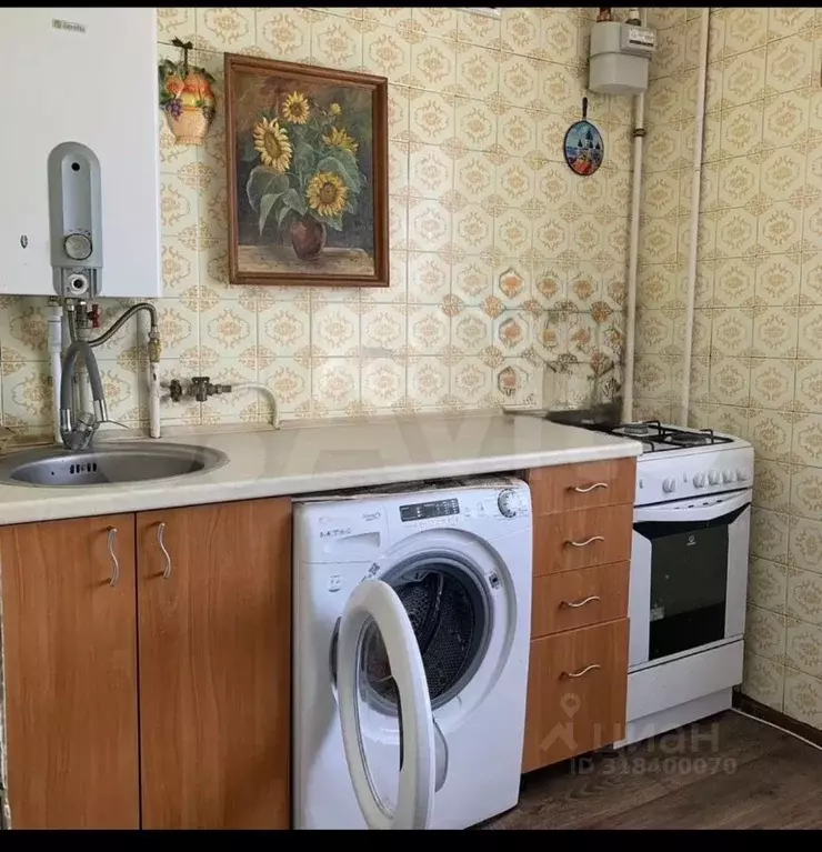 3-к кв. Севастополь ул. Серафимовича, 30 (60.0 м) - Фото 0