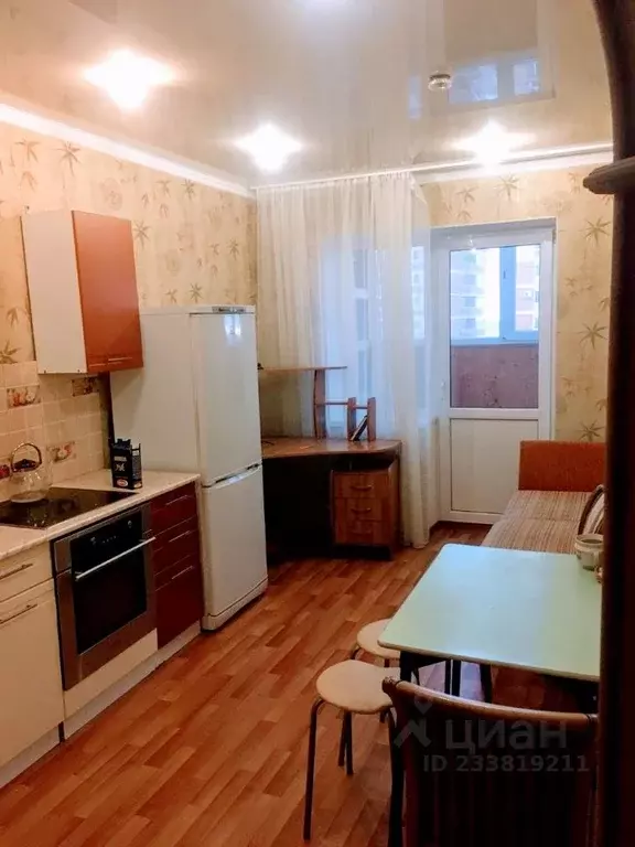 1-к кв. Оренбургская область, Оренбург Салмышская ул., 58 (42.0 м) - Фото 1