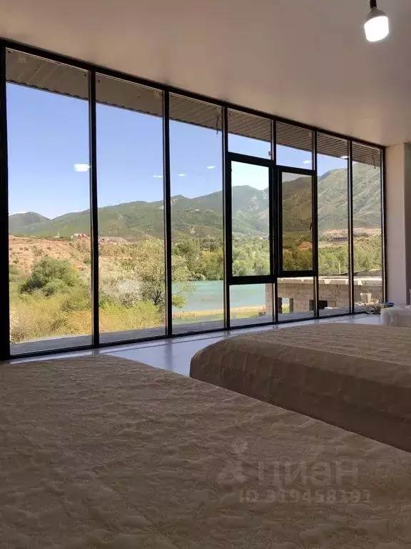 Дом в Дагестан, Кизилюртовский район, Миатли с/пос, с. Миатли ул. ... - Фото 1