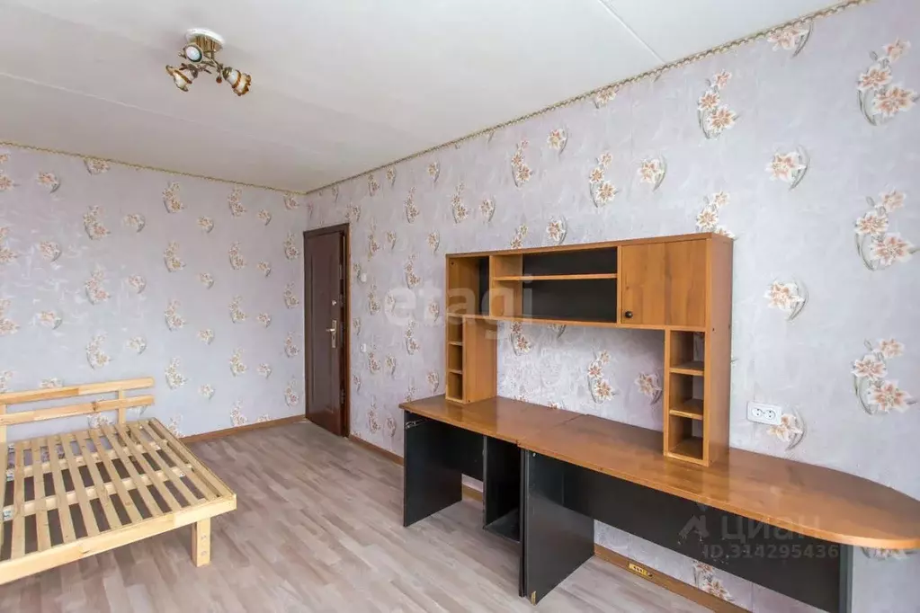 2-к кв. Приморский край, Владивосток Каштановая ул., 11 (52.1 м) - Фото 0