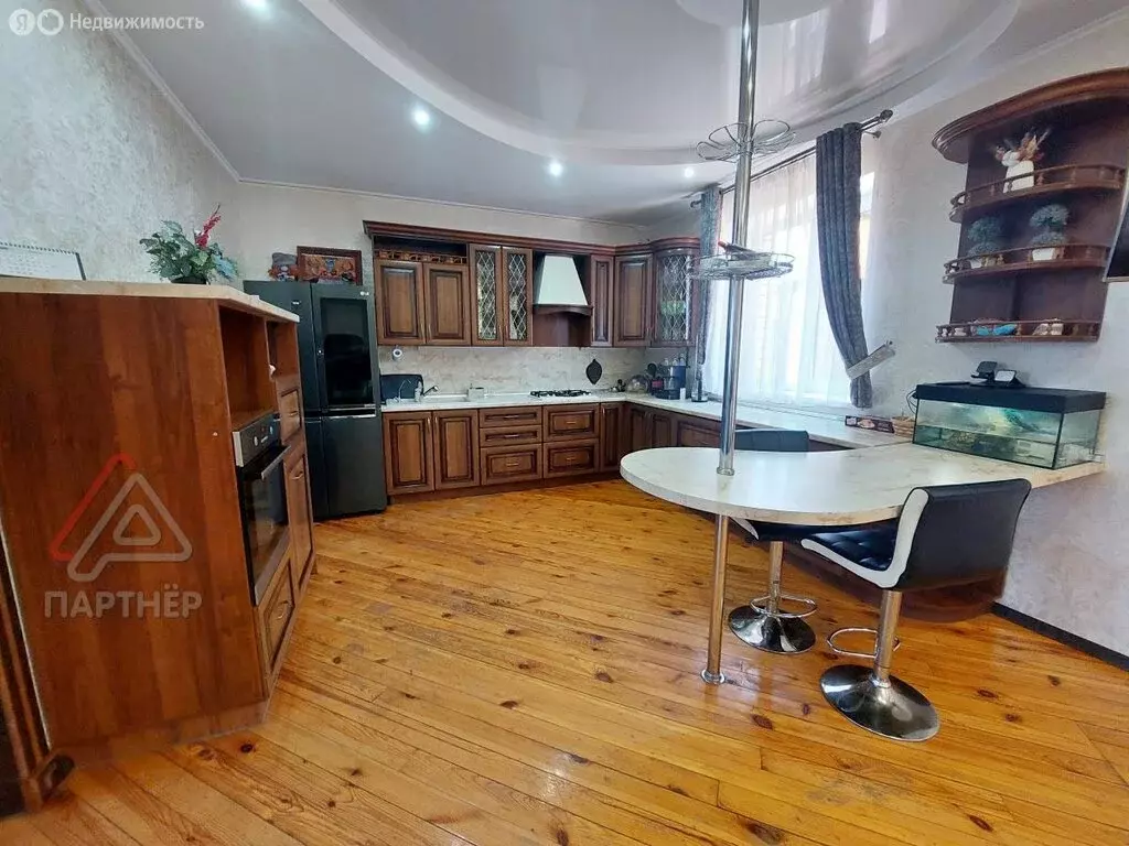 Дом в Димитровград, улица Титова (176.9 м) - Фото 2