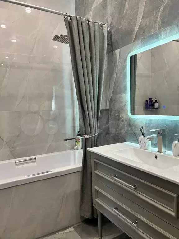 2-к. квартира, 85 м, 5/7 эт. - Фото 1