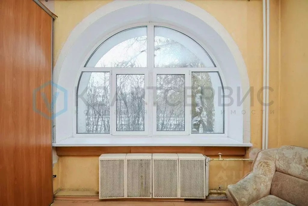 4-к кв. Омская область, Омск ул. Труда, 49 (76.8 м) - Фото 2