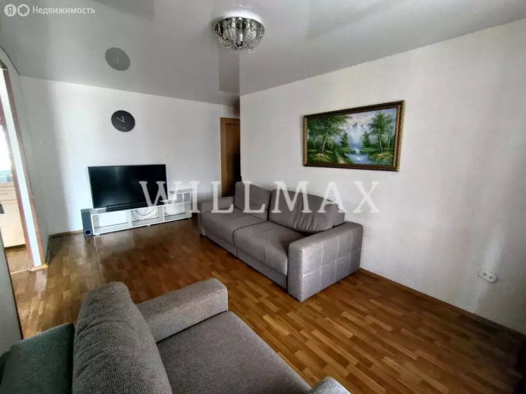 3-комнатная квартира: Тюмень, Севастопольская улица, 33 (58 м) - Фото 0