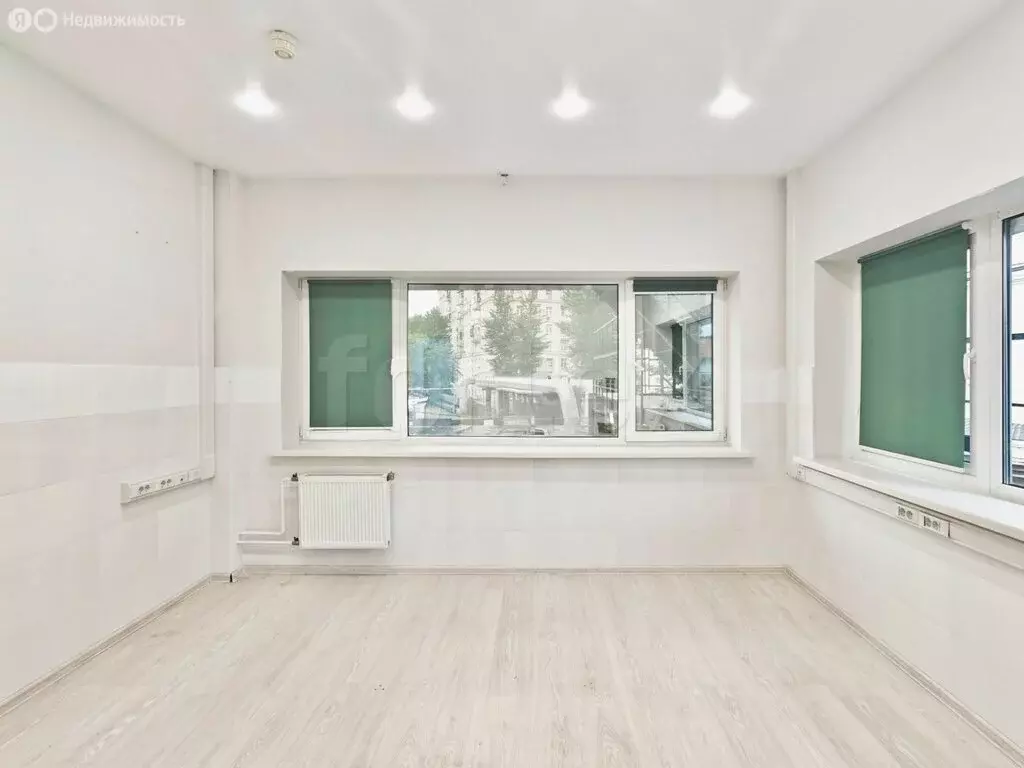 Офис (300 м) - Фото 1