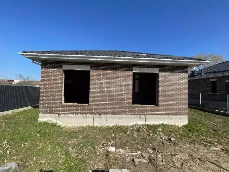 Дом в Краснодарский край, Славянск-на-Кубани Ярмарочная ул. (90 м) - Фото 2