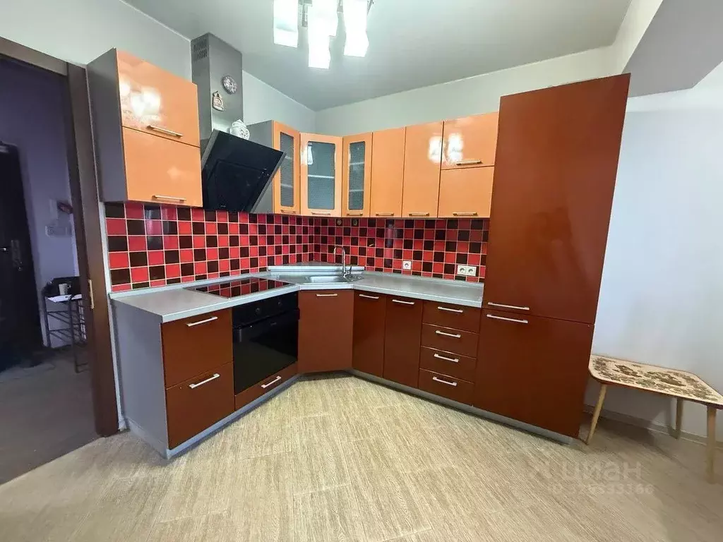 3-к кв. Иркутская область, Иркутск ул. Терешковой, 21 (82.0 м) - Фото 1