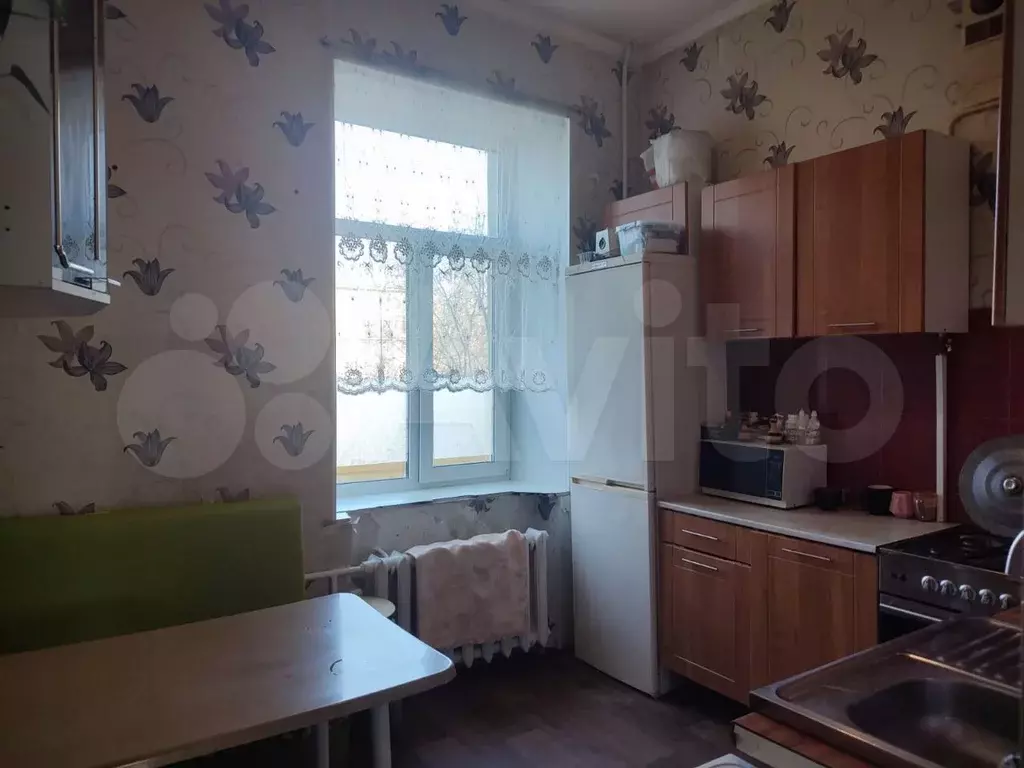 Комната 25 м в 4-к., 4/5 эт. - Фото 1