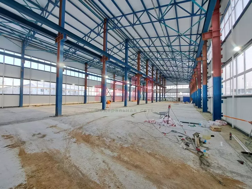 Производственное помещение в Свердловская область, Среднеуральск ул. ... - Фото 1