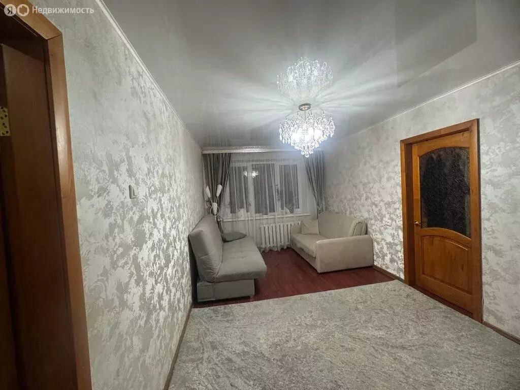 3-комнатная квартира: Туймазы, улица 70 лет Октября, 11 (60 м) - Фото 2