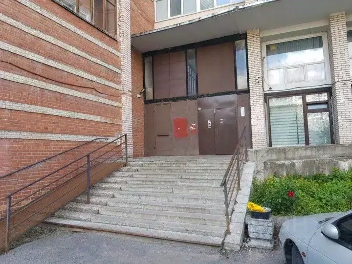 Помещение свободного назначения в Санкт-Петербург Сиреневый бул., 9 ... - Фото 2
