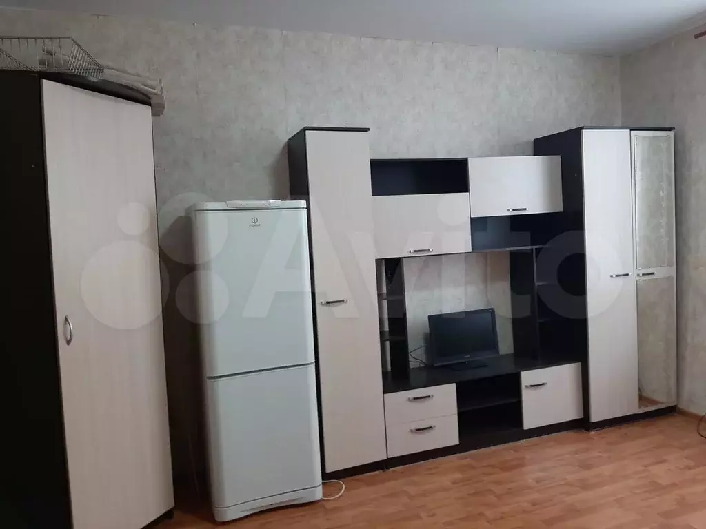 Комната 20м в 3-к., 3/3эт. - Фото 1