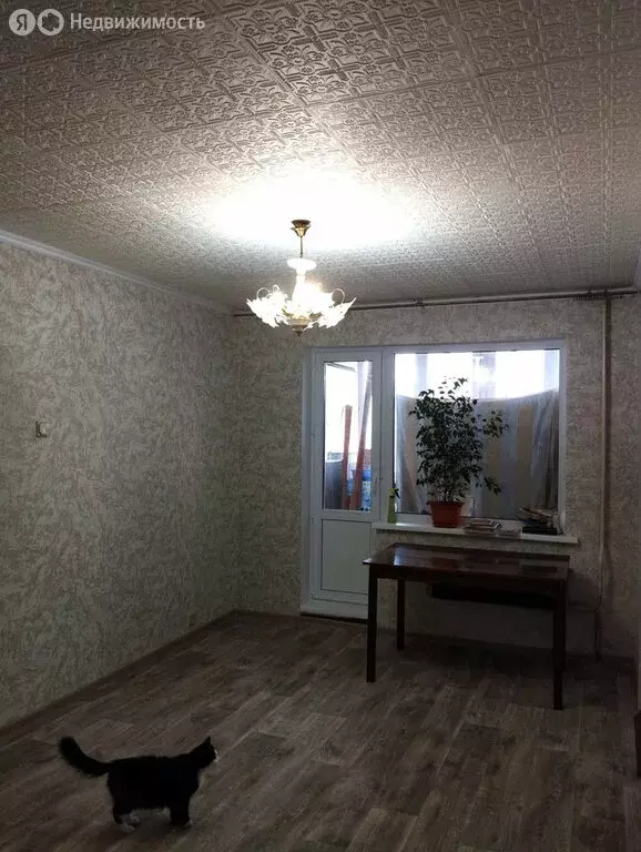 4-комнатная квартира: Омск, Моторная улица, 11 (62.1 м) - Фото 1